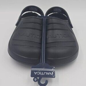 Nautica Fleece Lined Crocs - Size 4 Y/ 6 W